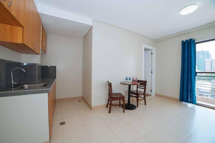 Pasig City Reddoorz Plus Near Capitol Commons מראה חיצוני תמונה